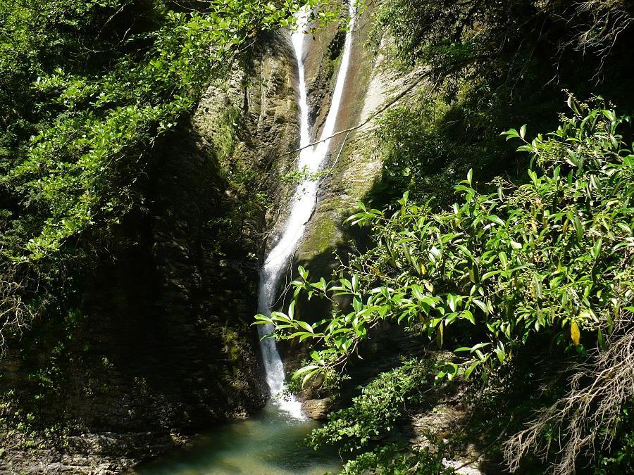 Ореховский водопад 1