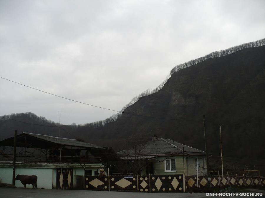 гора в посёлке Барановка