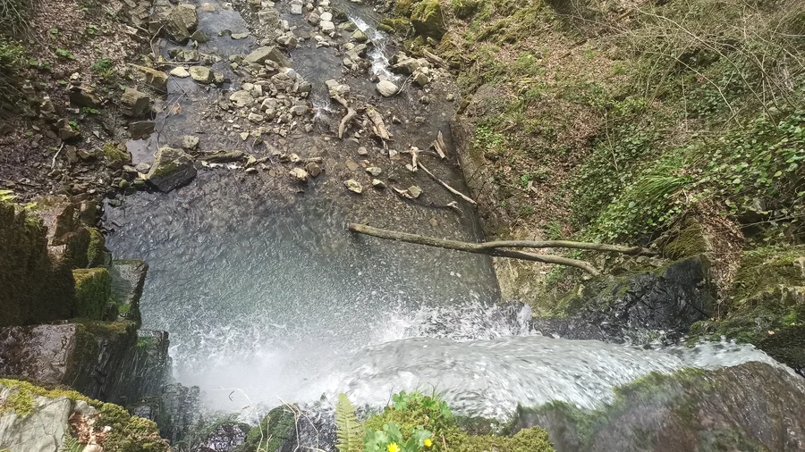 Водопад GREY 4