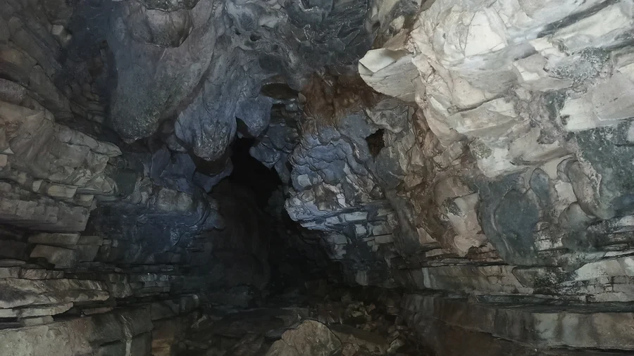 Аул Тхагапш Окрестности Тигровая пещера 3